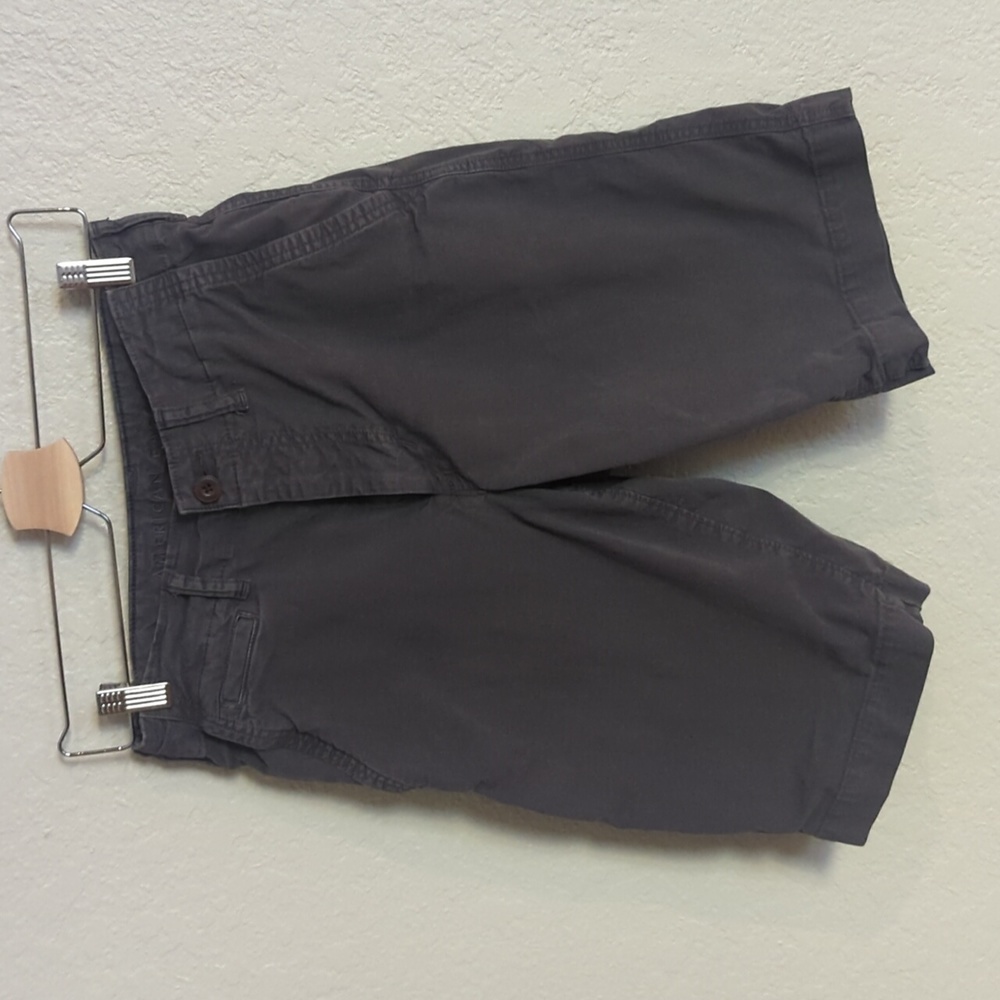 American Eagle Men's size 28 Next Level Flex Charcoal Shorts